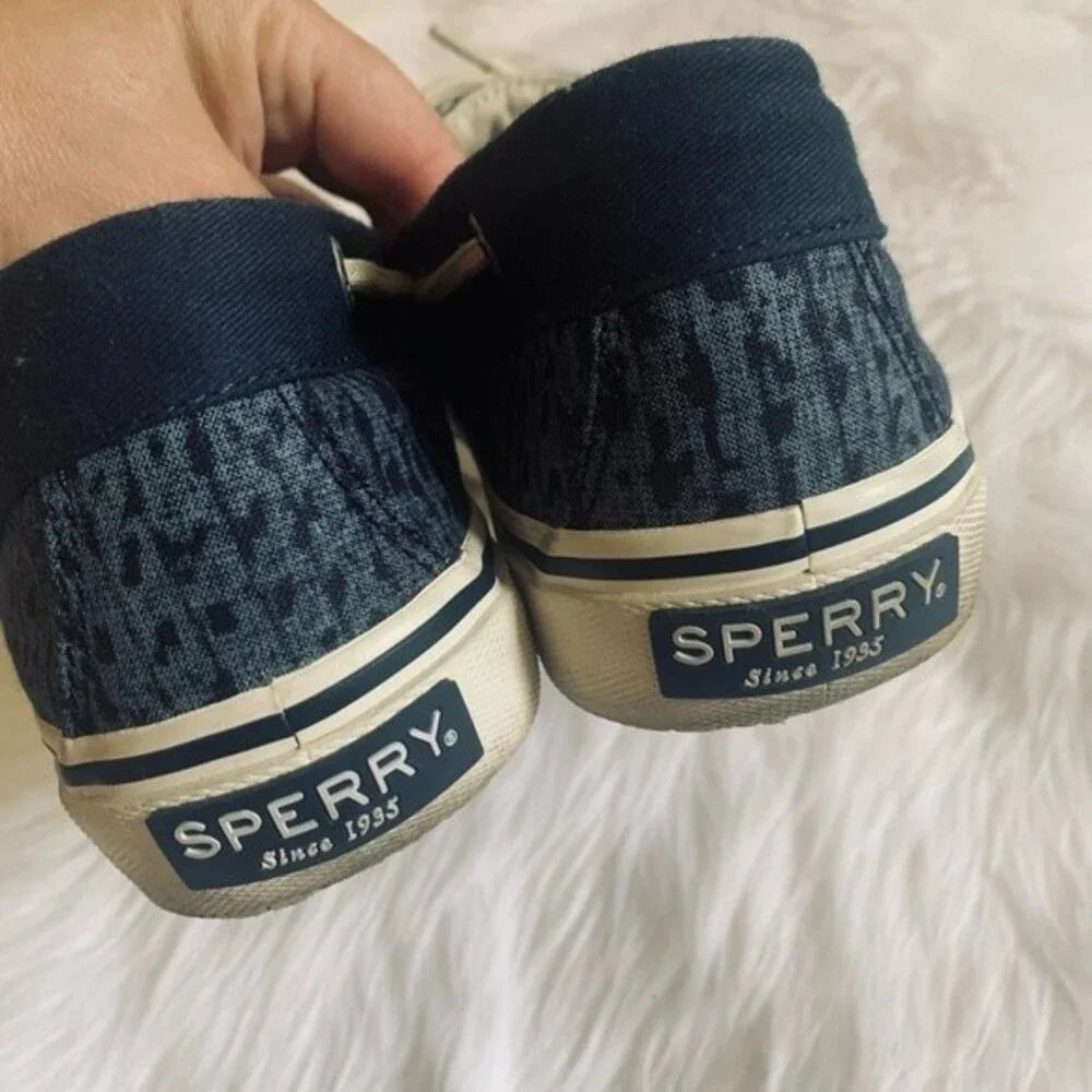 Sperry boat shoes